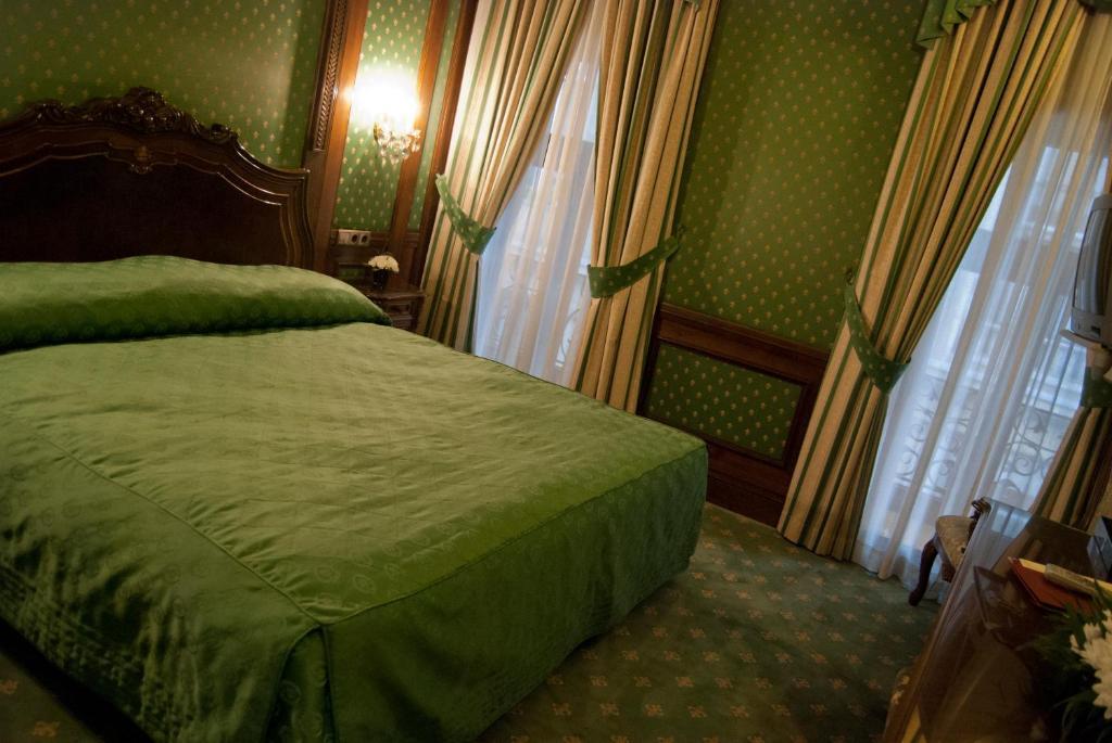 Hotel Casa Capsa Bukareszt Zewnętrze zdjęcie