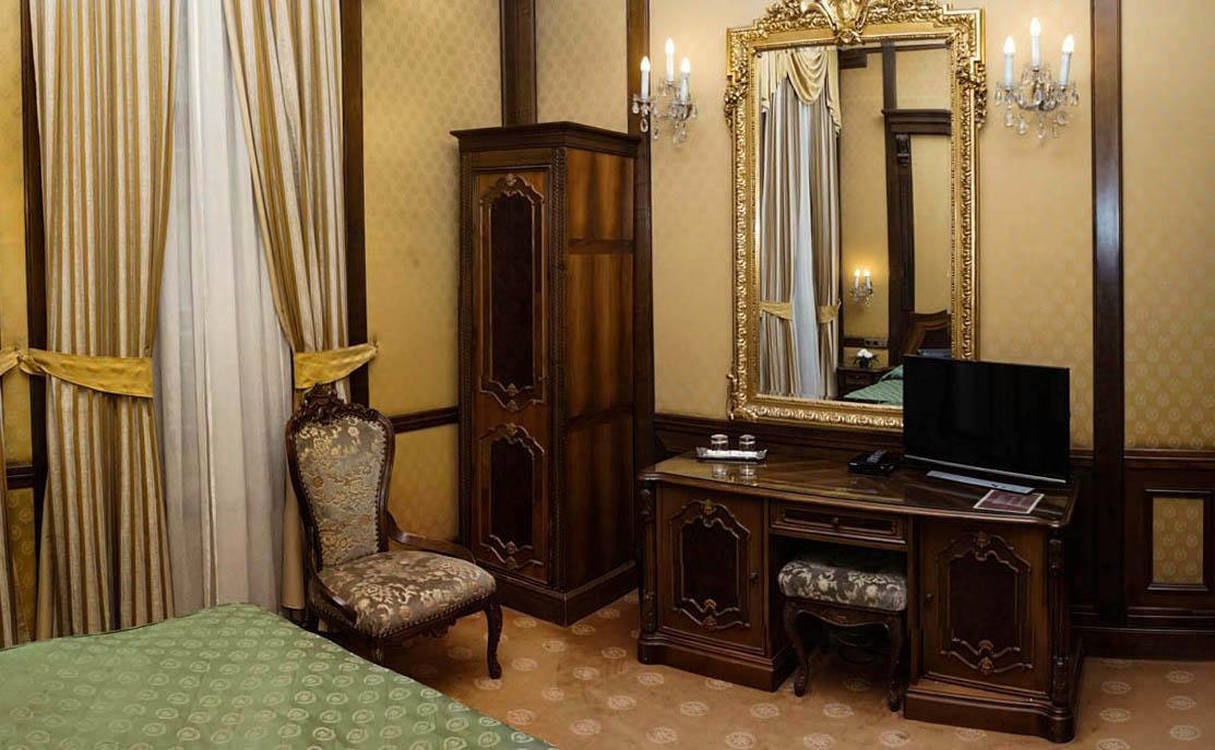 Hotel Casa Capsa Bukareszt Zewnętrze zdjęcie